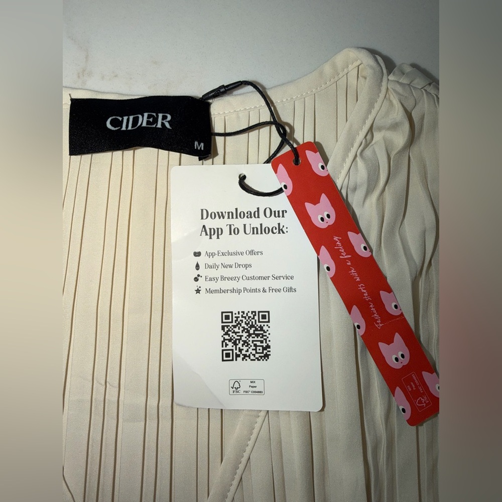 Cider NWT Cream Pleated Tie Front Bow Blouse Sleeveless Peplum Top M - Picture 5 of 8
